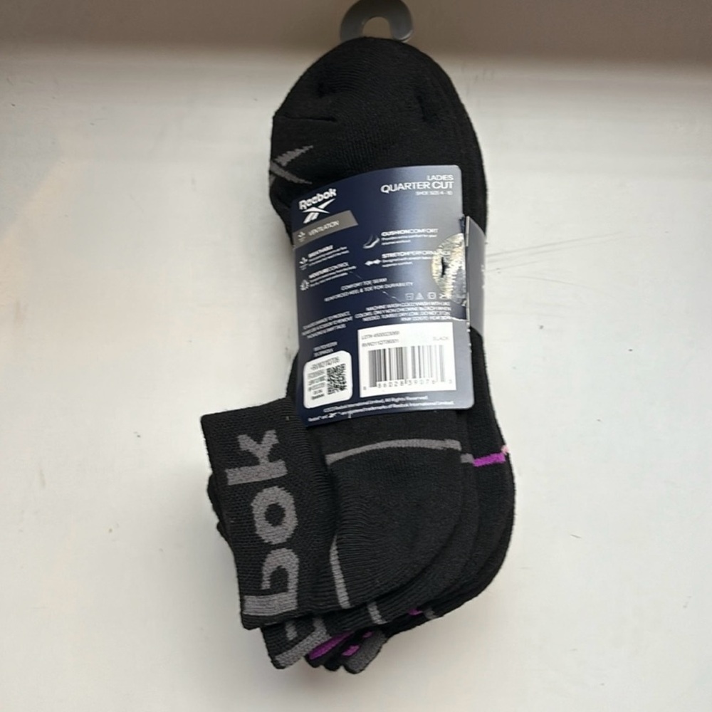 New Reebok Socks Women’s 6 Pair Black Quarter Cut Socks Casual Activewear - Picture 4 of 12